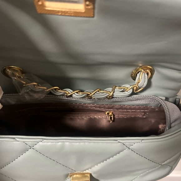 New Dusty Blue Rectangular Quilted Chain Strap Clasp Bag - Picture 7 of 8